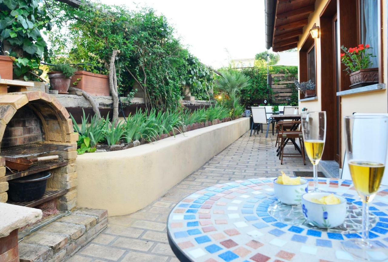 St. Petrus Et Aurelia Apartamento Roma Exterior foto